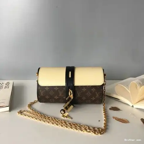 Brother sam LV 2112DJ0077 Bags 0513
